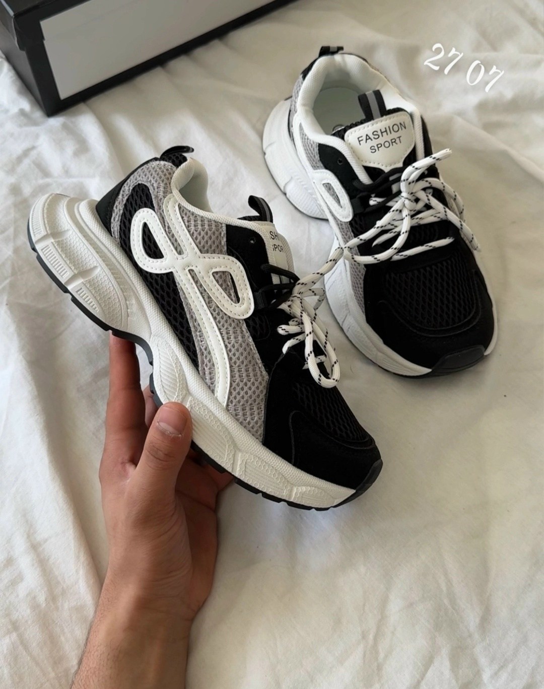 кроссовки женскиe,кроссовки,модные кроссовки,удобные кроссовки,кроссовки комбинированные