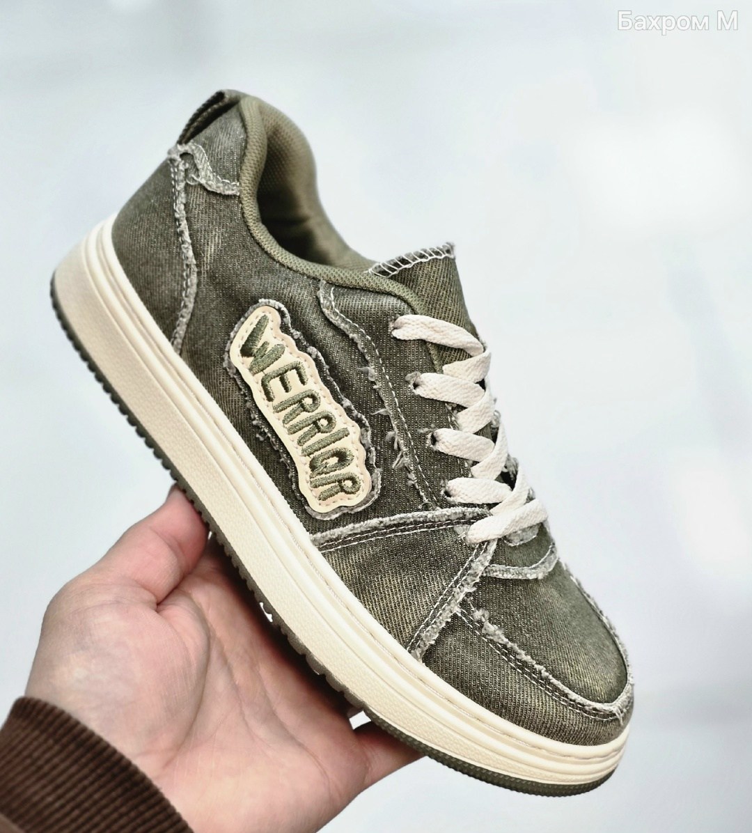 ,повседневные кроссовки,кроссовки кеды,джинсовые кроссовки,спортивная