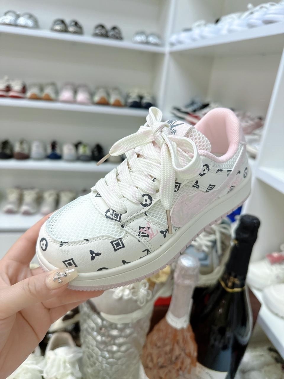 кроссовки,,nike air force 1 louis vuitton,спортивная ,кеды детская