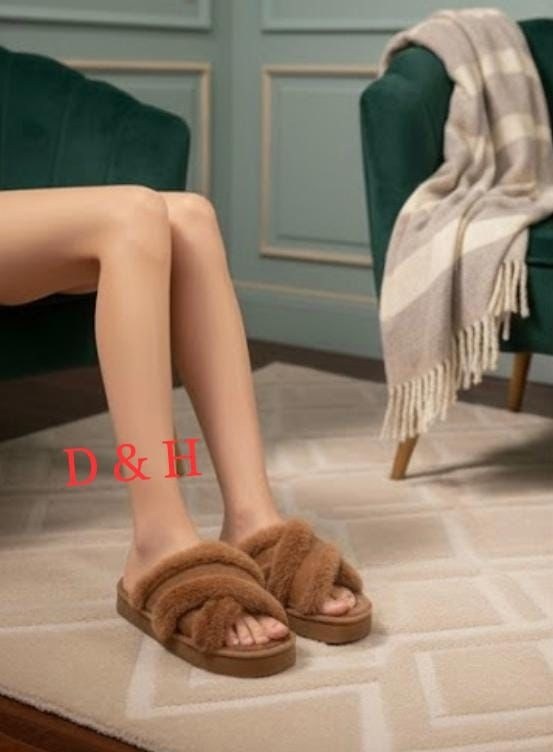 тапочки модные,,домашние женские тапочки,меховые домашние тапочки,тапочки меховые