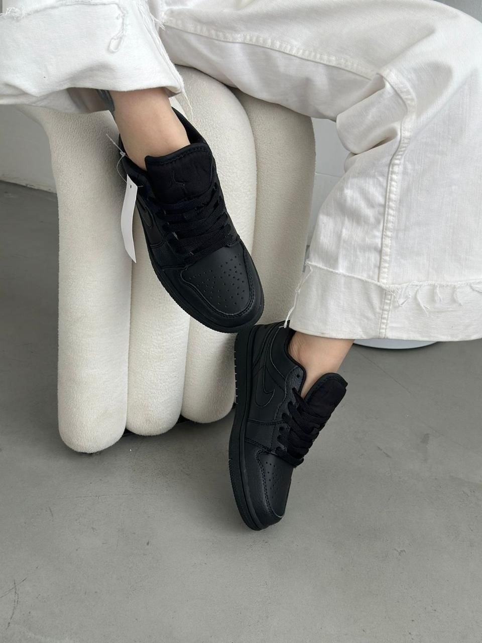 air jordan 1 low triple black,jordan 1 low triple black,nike air jordan 1 low,кроссовки,кроссовки nike air jordan 1 low