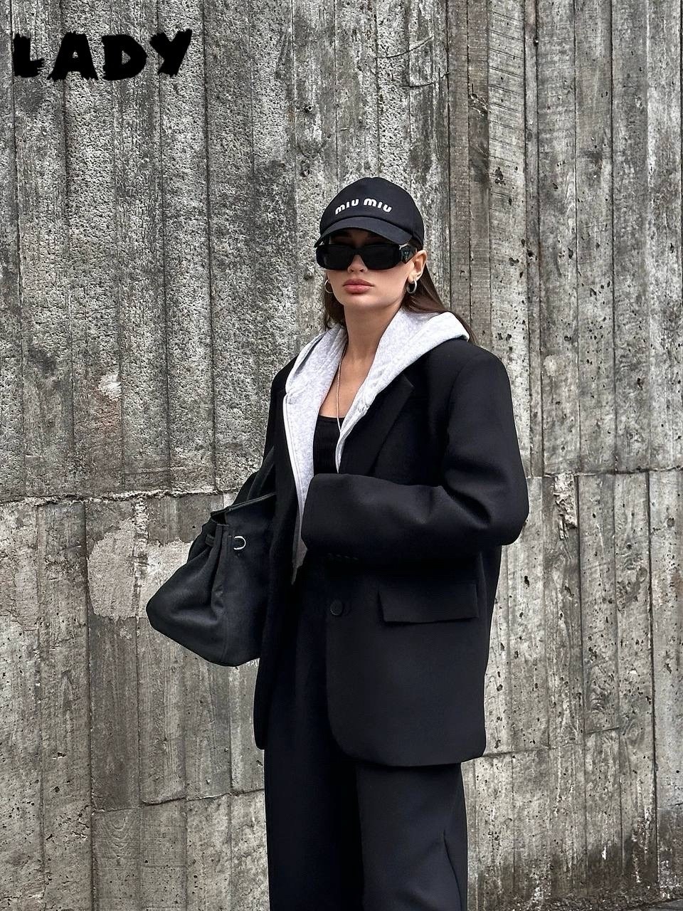 костюм брючный оверсайз,оверсайз костюм,костюм с брюками палаццо,женский брючный костюм оверсайз