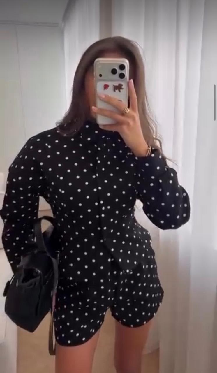 куртка демисезонная,женская куртка,куртка,куртка женская белая,куртка с принтом