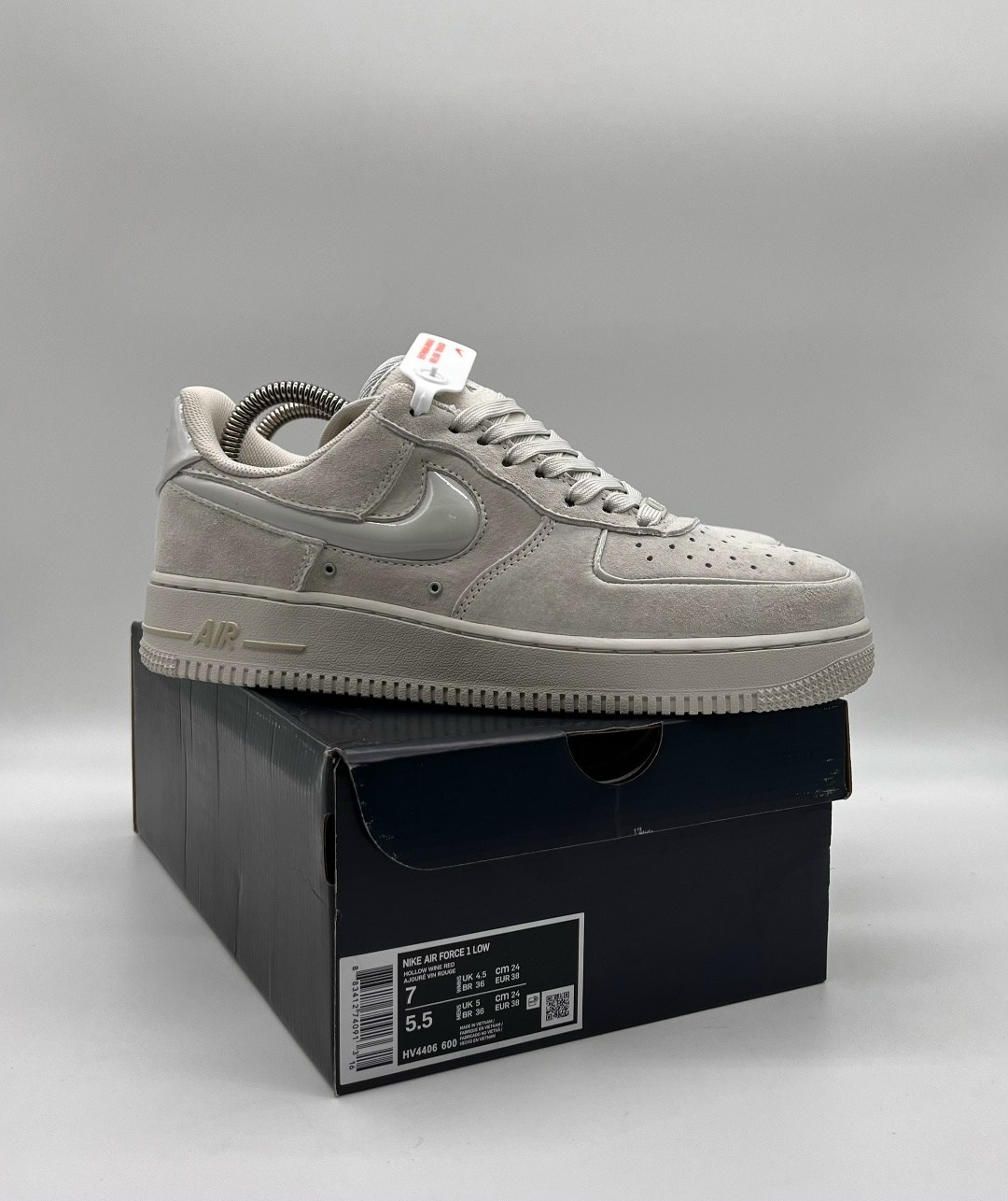 nike air force 1 low suede grey,мужские nike air force 1 mid серые кроссовки,nike reigning champ air force 1 low lv8 light grey,nike air force 1 low suede,nike air force 1 low