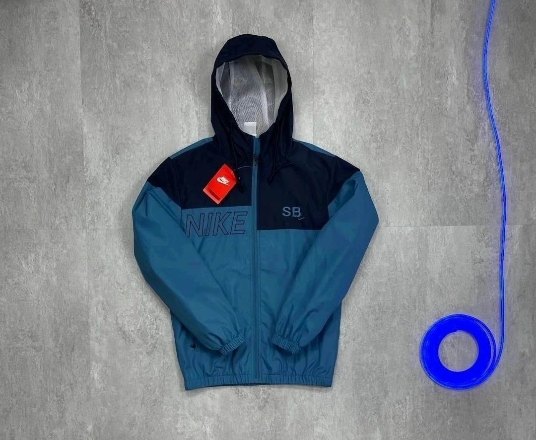 nike ветровка,ветровка спортивная,ветровка,легкая куртка,мужская куртка ветровка
