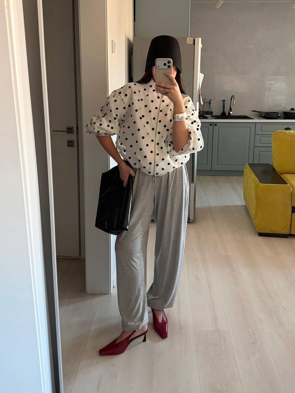 куртка демисезонная,женская куртка,куртка,куртка женская белая,куртка с принтом