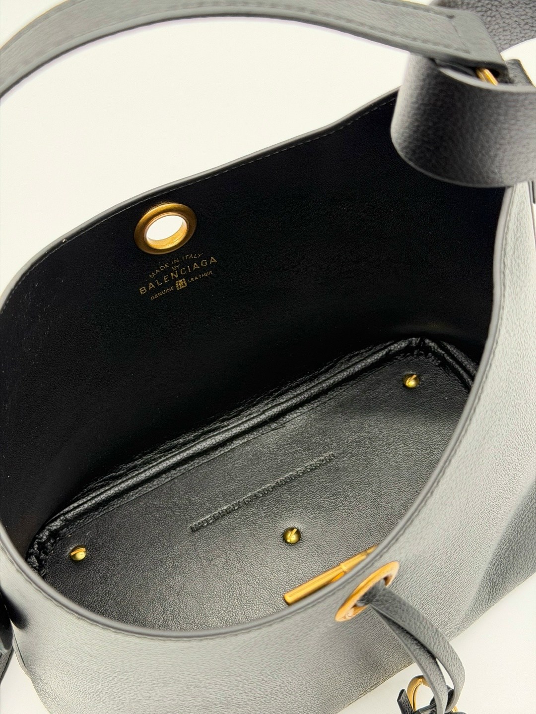 сумка,сумки женская,сумки женская кожаная,сумка женская через плечо,дизайнерская сумка