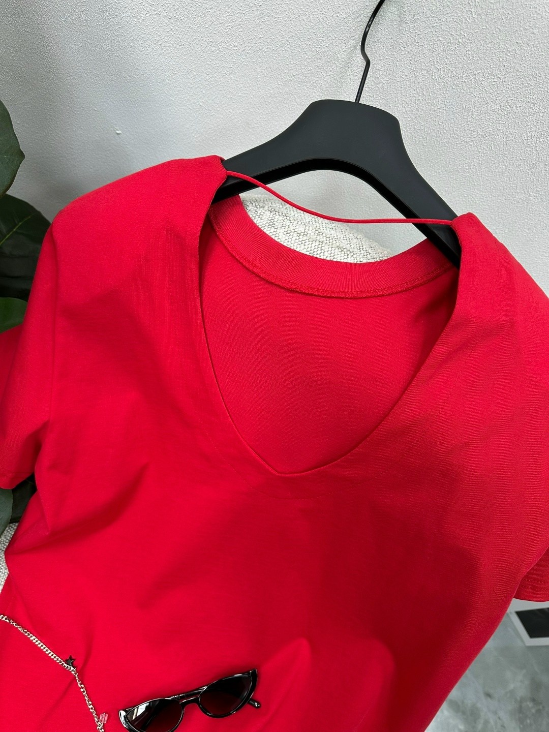 футболки женская,футболки модные,футболки для женщин,футболка,футболки мужские