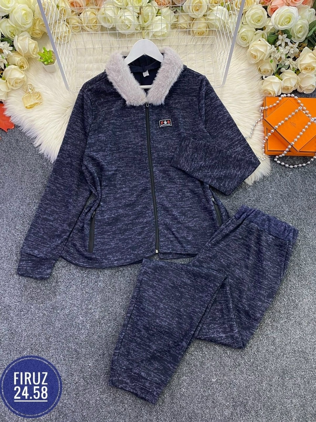 костюм теплый женский,женский костюм на флисе,теплый костюм,спортивный костюм с начесом женский,трикотажные костюмы