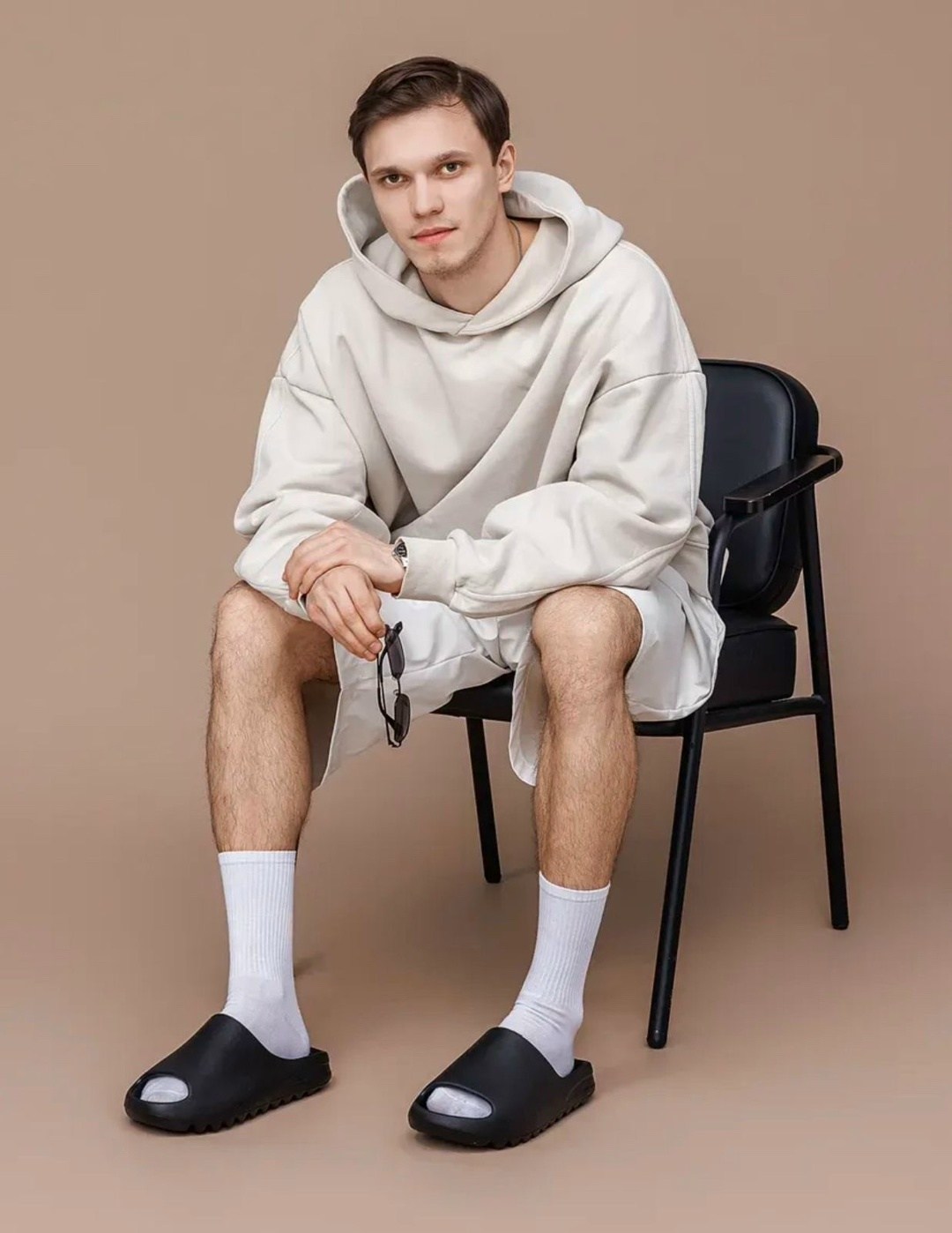 adidas yeezy slide,шлепанцы adidas yeezy slide,тапки adidas yeezy slide desert sand,тапочки adidas yeezy slide,сланцы adidas yeezy slide