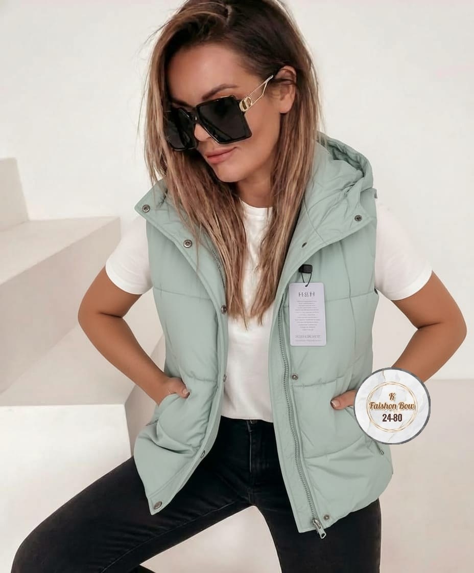 женская жилетка,жилет женский,жилетка,жилетка с капюшоном,жилет