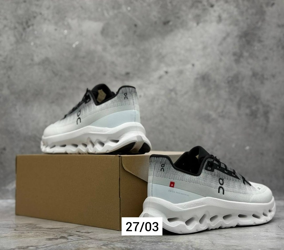 on кроссовки,кроссовки,кроссовки on cloudtilt 'black ivory' белый/черный,,кроссовки on cloudtilt черного цвета слоновой кости running