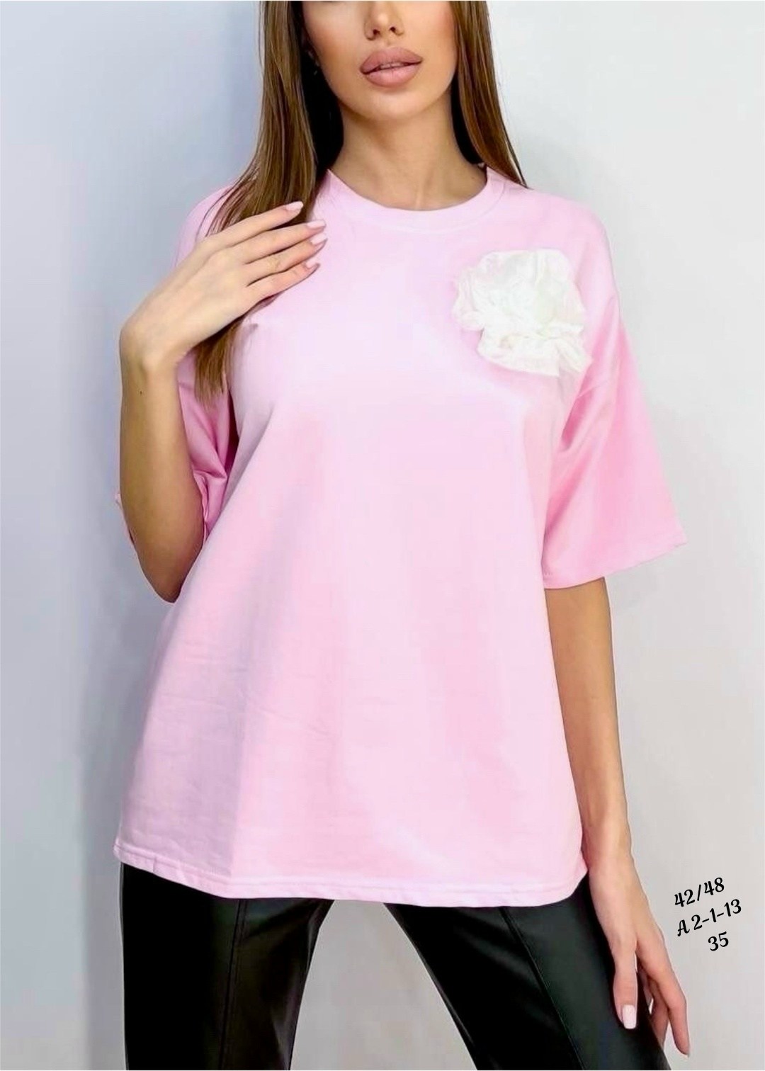 футболка с розочками,футболка свободного кроя,женская футболка,футболка с цветами,футболка женская розовая