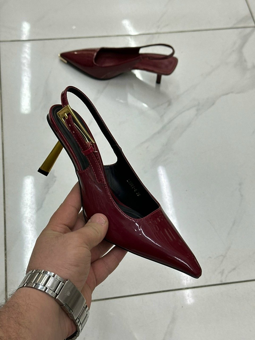 ,бордовые туфли,туфли miu miu,туфли лодочки женские,женская