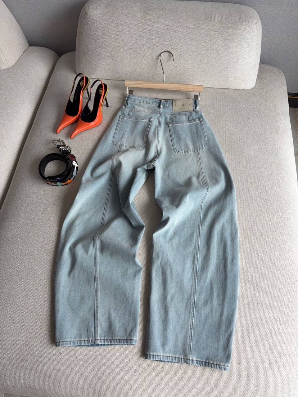 джинсовая куртка,повседневная куртка,джинсовая куртка с принтом,джинсовая рубашка с принтом,джинсовая куртка версаче