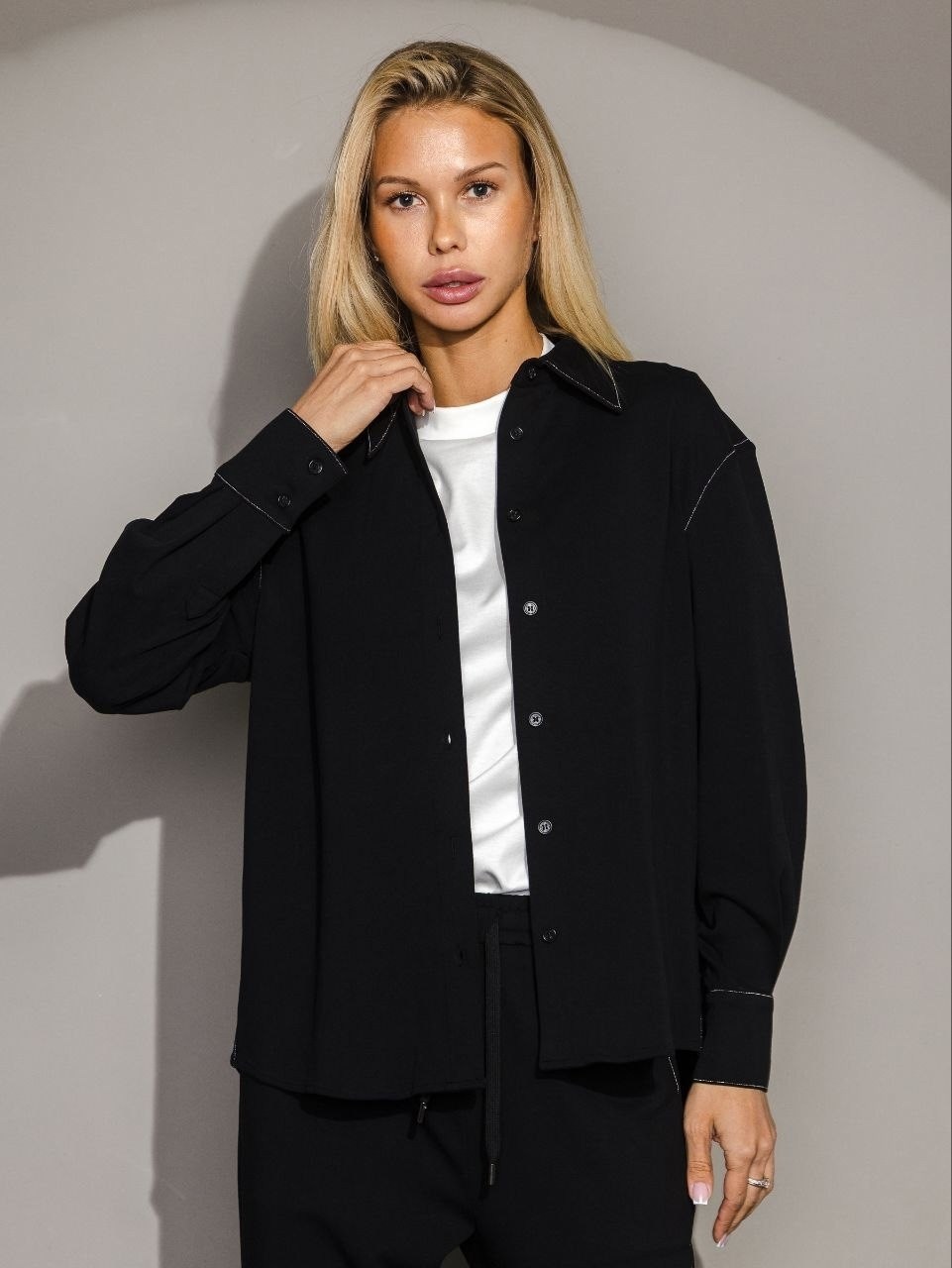 костюм с брюками,черный женский костюм,спортивные костюмы женские,костюм женский с брюками,брюки женские