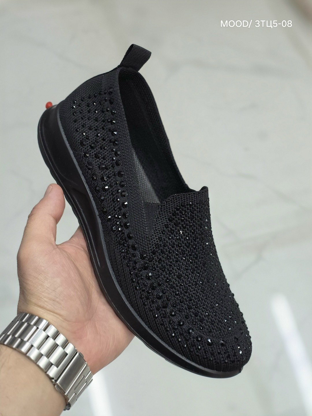 ,слипоны женские со стразами,кроссовки со стразами,слипоны женские,кроссовки женскиe