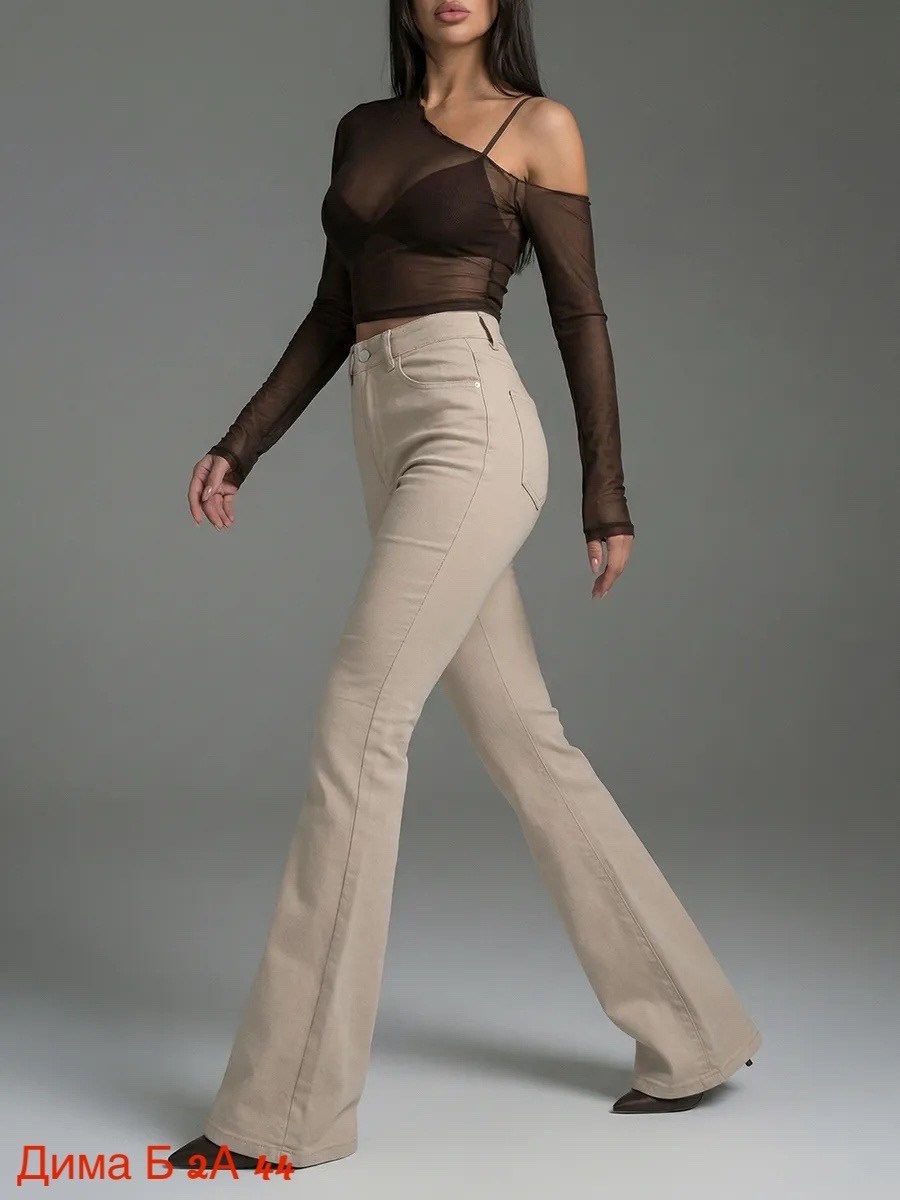 женские джинсы,расклешенные джинсы,модные джинсы,бежевые джинсы женские,бежевые джинсы
