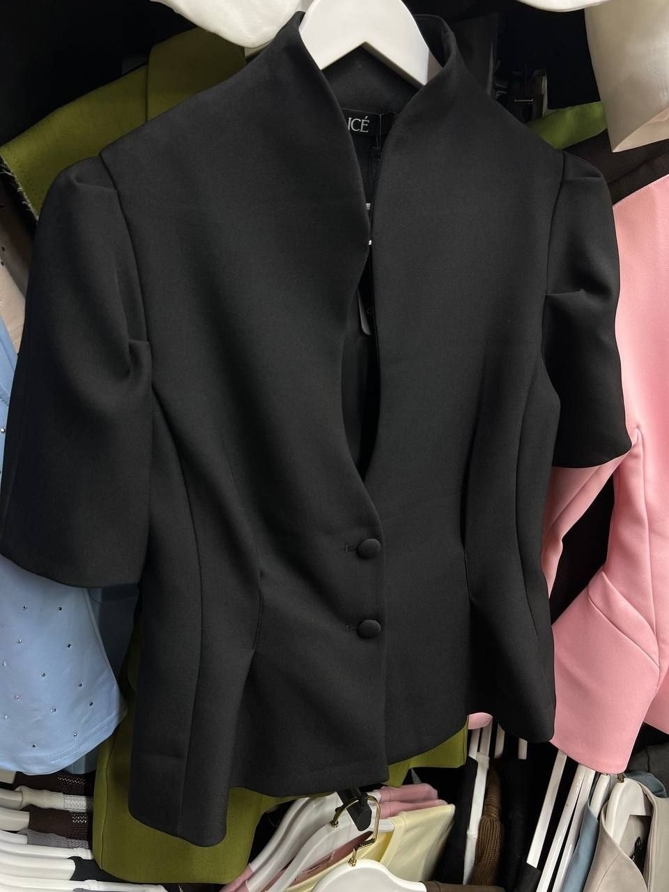 жакет,женские жакеты,элегантный жакет,приталенный жакет,жакет серый