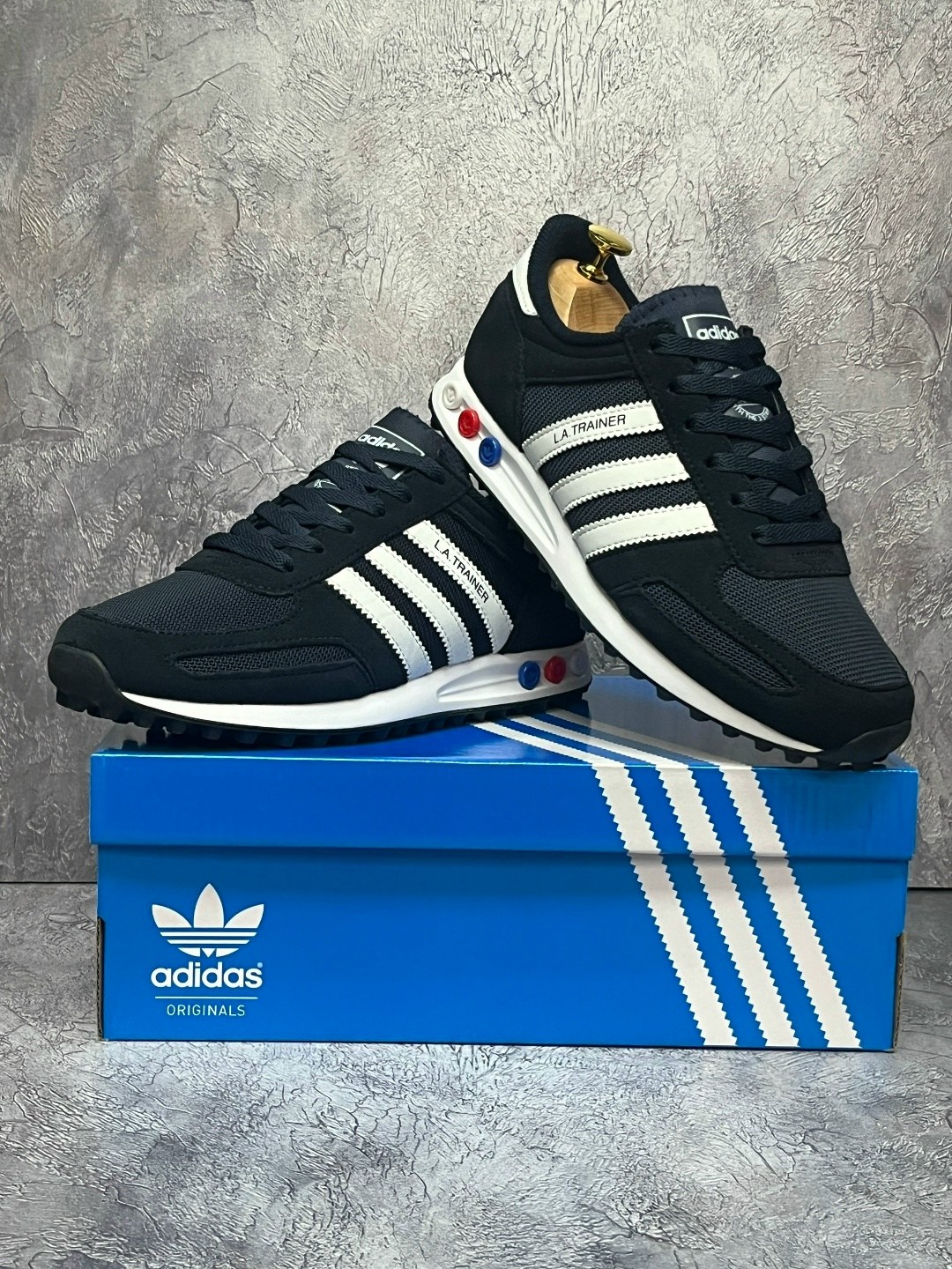 la trainer adidas,adidas originals la trainer og,кроссовки adidas la trainer,кроссовки adidas la trainer og,адидас la trainer
