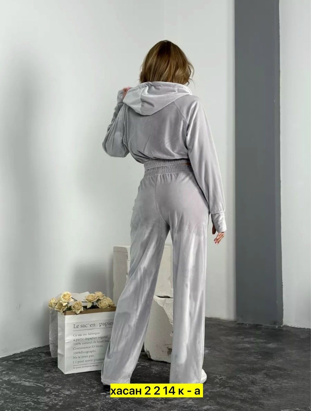 костюм велюровый спортивный,костюм женский велюровый,костюм велюровый спортивный saraфа цвет черный,костюм велюровый двойка,костюм велюровый спортивный sarafa