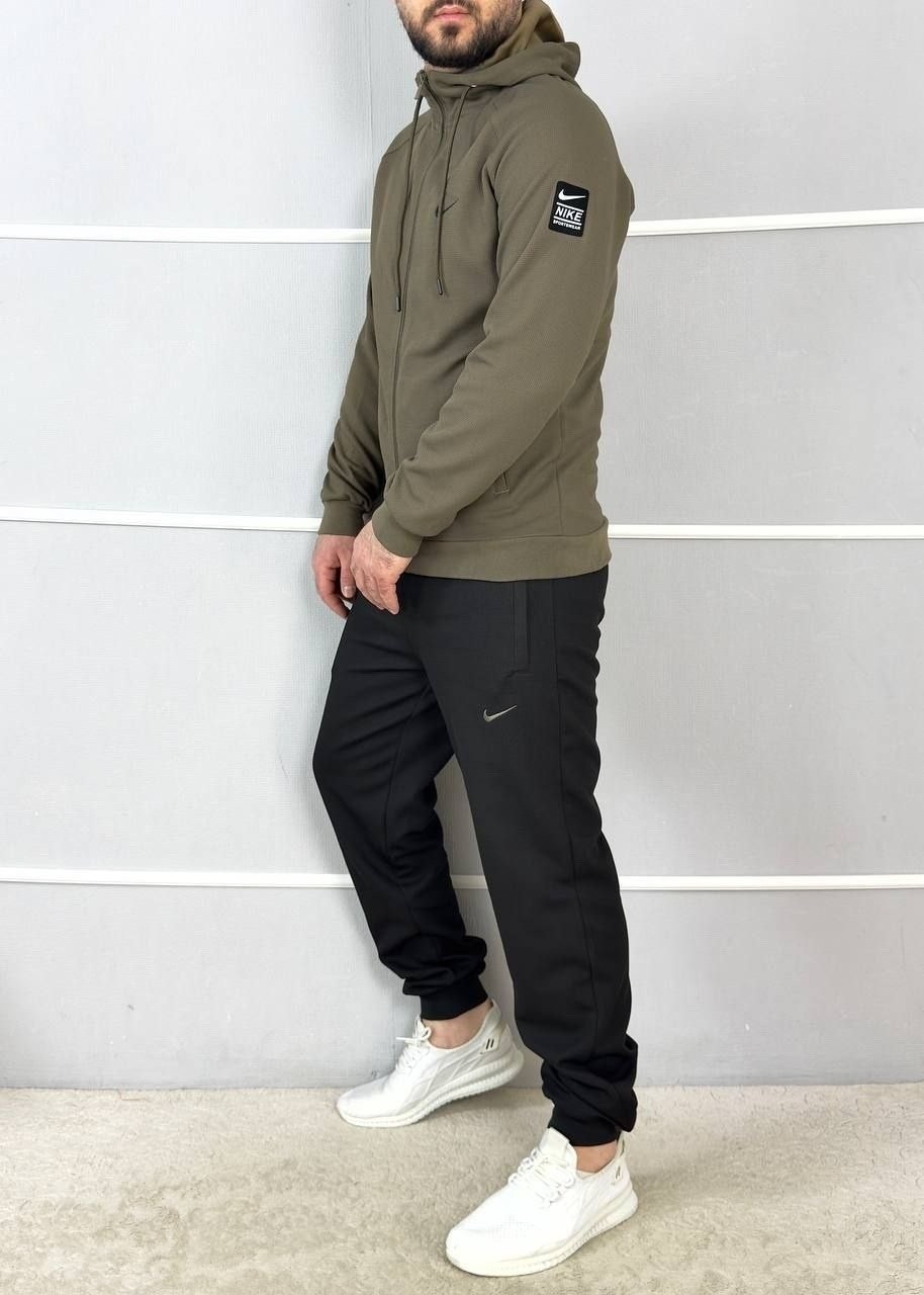 спортивный костюм nike,спортивный костюм ,спортивный костюм,костюм мужской,мужской спортивный костюм