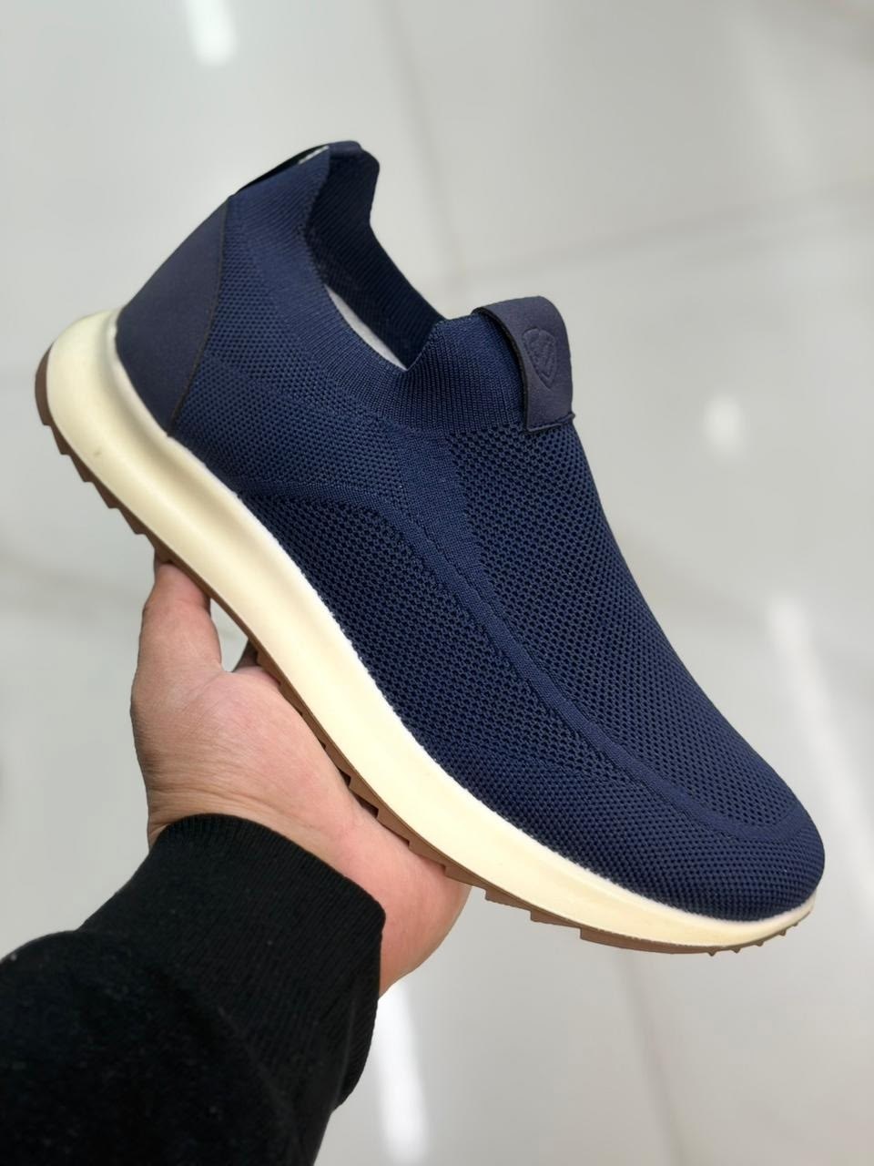 ,спортивная ,мужские кроссовки повседневные,мужские кроссовки,кроссовки удобные