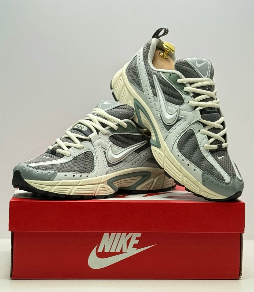 кроссовки nike,кроссовки nike air zoom vomero 5,кроссовки nike zoom vomero 5,мужские кроссовки nike,повседневные кроссовки