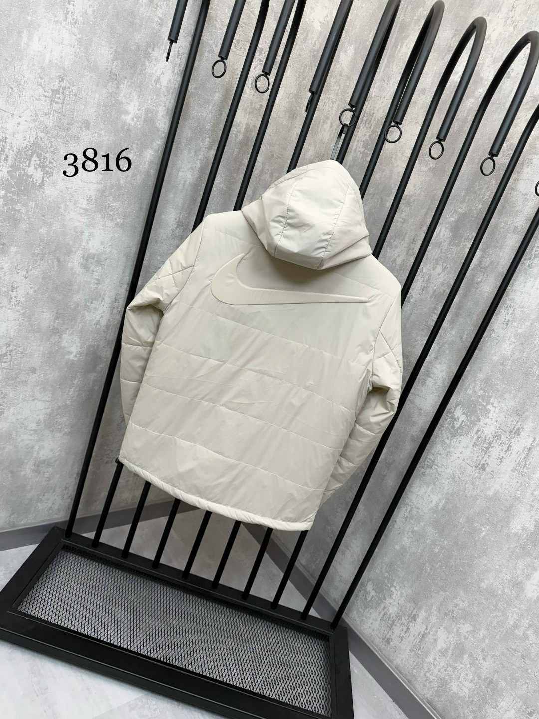 зимняя куртка nike,куртка демисезонная,зимние куртки,куртка,куртка белая