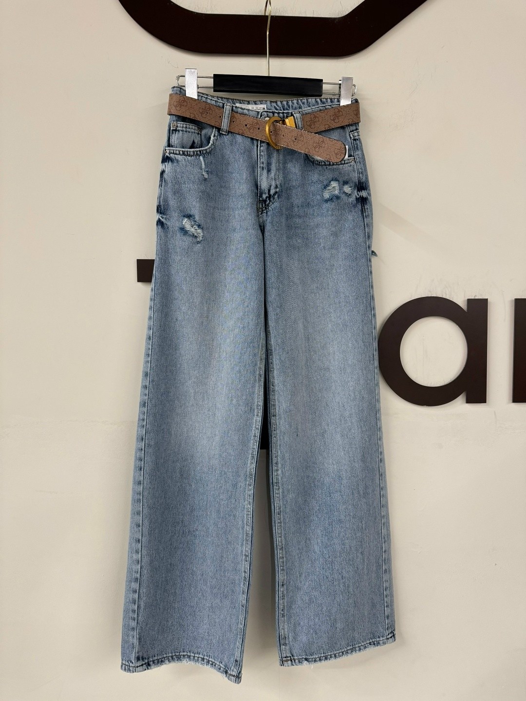 женские джинсы,miu miu джинсы,модные джинсы,джинсы,женские широкие джинсы