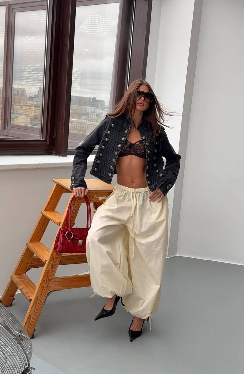 богемный вдохновленный военный стиль джинсовая куртка черная пуговица супер,богемный вдохновленный военный стиль джинсовая куртка черная пуговица,джинсовая куртка в стиле милитари,куртка джинсовая с э