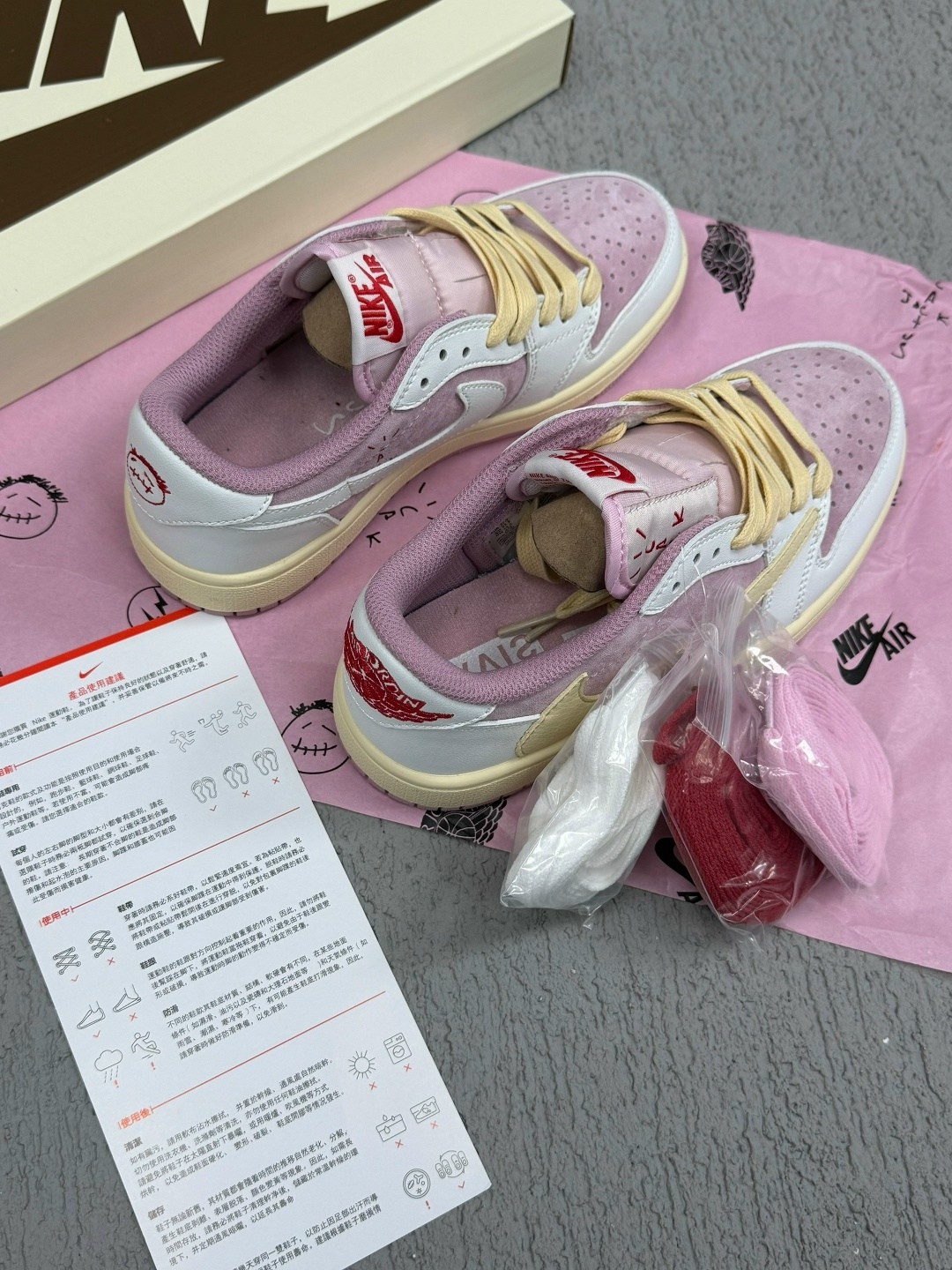 travis scott x air jordan 1 low sail/shy pink,travis scott x air jordan 1 low og shy pink,nike air jordan 1 low travis scott shy pink,nike air jordan 1 low shy pink x travis scott,кроссовки travis sco