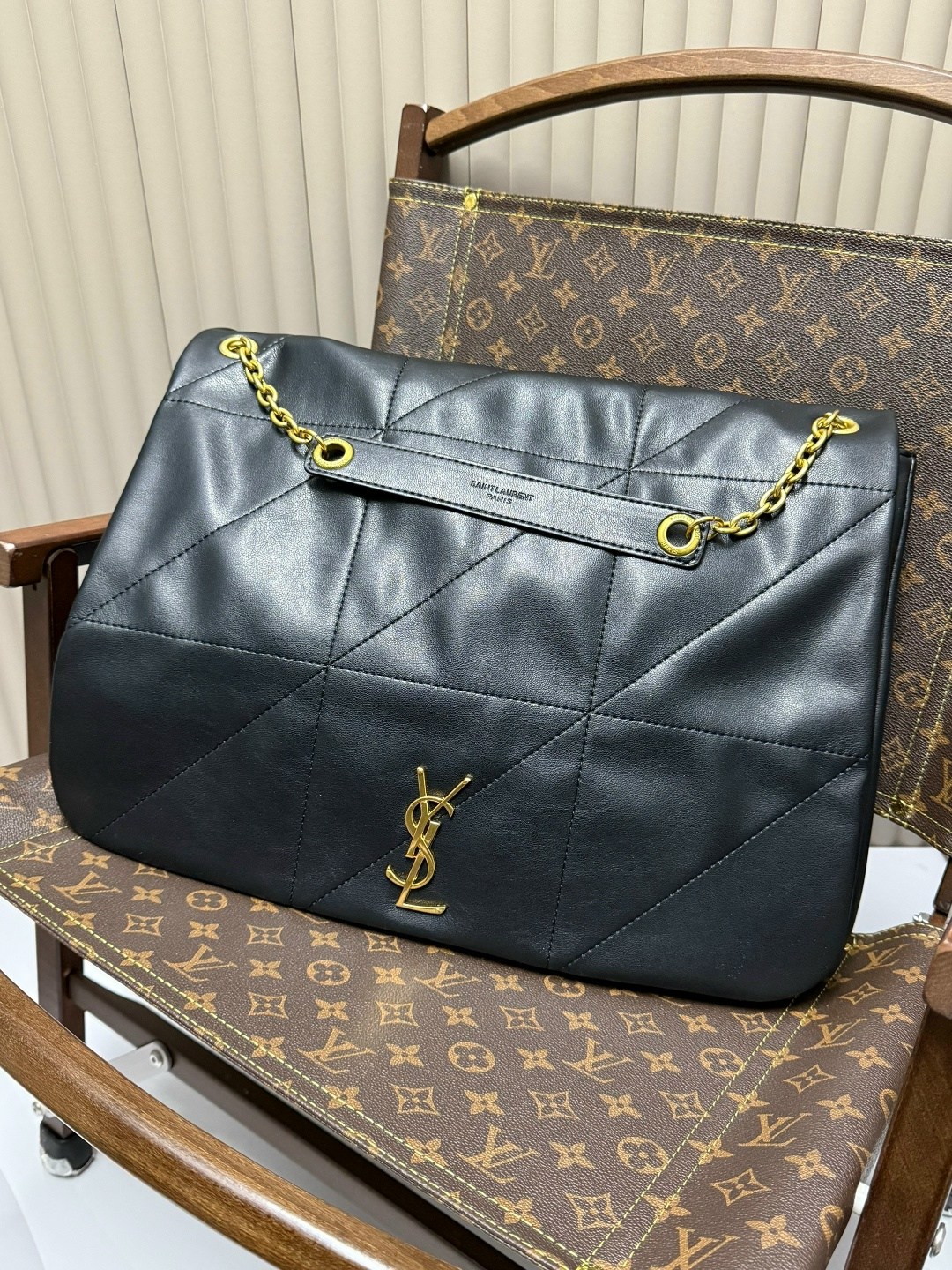 yves saint laurent сумка на плечо,сумка yves saint laurent,saint laurent сумка на плечо,сумка женская yves saint laurent,saint laurent сумка