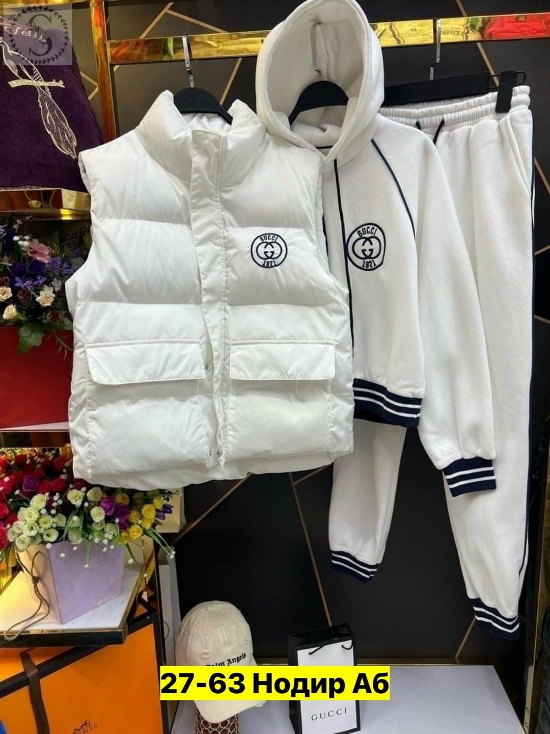 костюм тройка монклер,женский костюм тройка,костюм тройка moncler на флисе женский,спортивный женский костюм тройка,женские костюмы