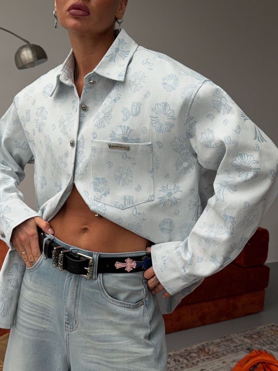 модные джинсы,мода модная,одежда стильная