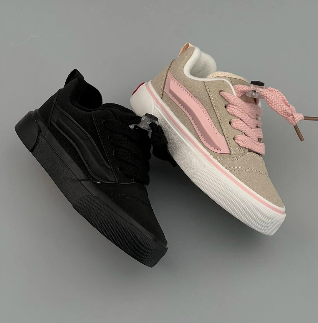 ,женские кроссовки,розовые кроссовки,кроссовки модные,спортивная