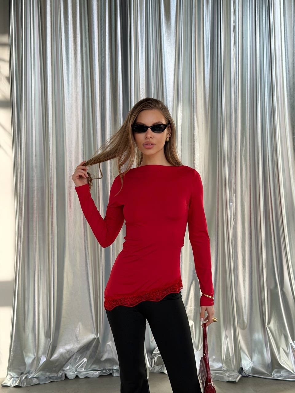 джемпер женский,кофта женская,лонгслив женские,кофта с рукавами,лонгслив облегающий с открытыми плечами molecule boutique