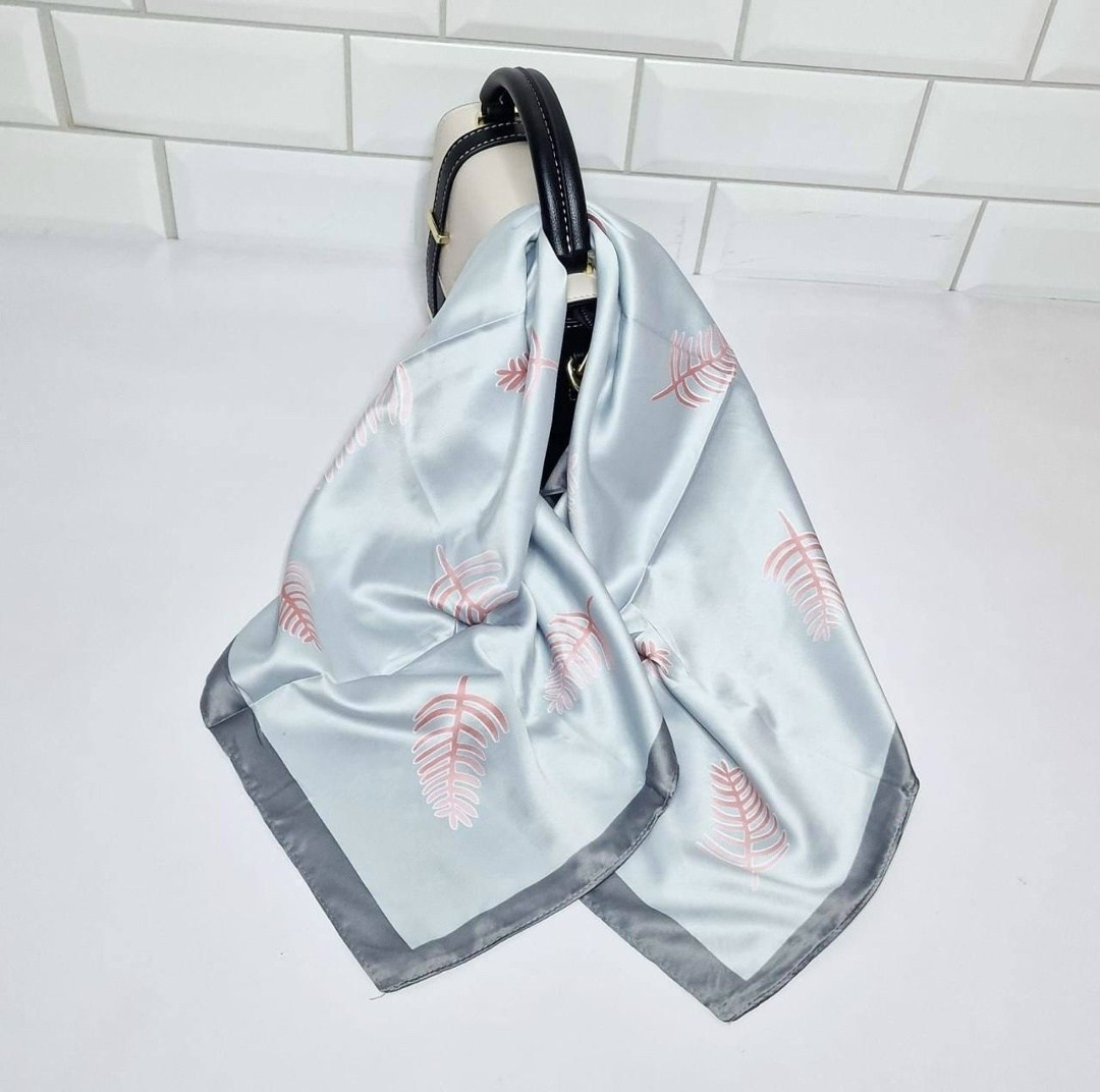 шелковый шарф,женский шелковый шарф,атласный платок,шелковые платки,платки женские