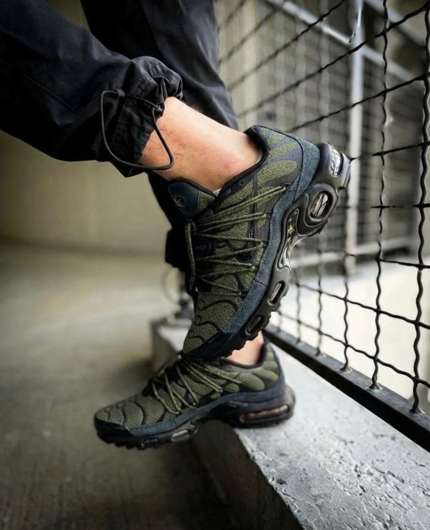 кроссовки nike air max plus tn,nike air max tn plus black,nike air max tn plus,кроссовки,кроссовки nike air max plus