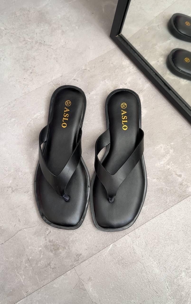 женские шлепанцы,,модные шлепанцы,шлепки женские,женские пляжные шлепанцы