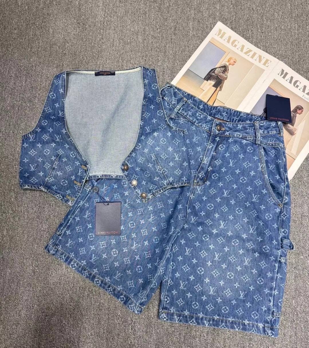 джинсовый жилет,женский джинсовый жилет,джинсовая жилетка,джинсовая жилетка женская,джинсовая безрукавка