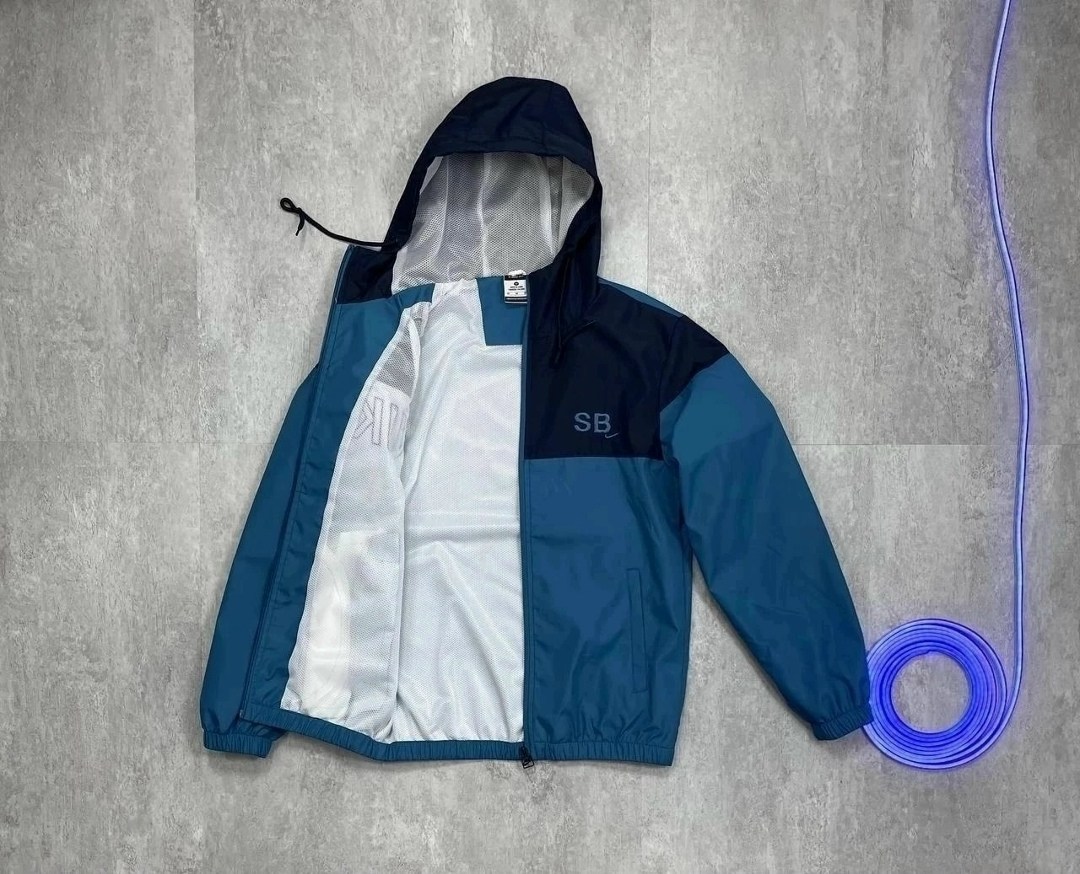 nike ветровка,ветровка спортивная,ветровка,легкая куртка,мужская куртка ветровка