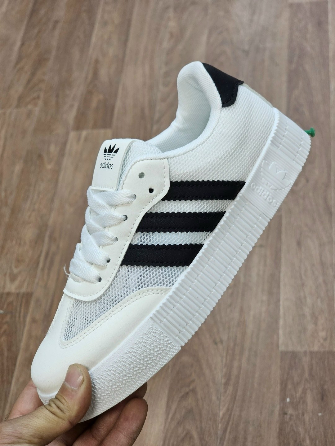 кроссовки adidas samba,кроссовки adidas,адидас самба белые,женские кроссовки adidas,кроссовки мужские женские adidas