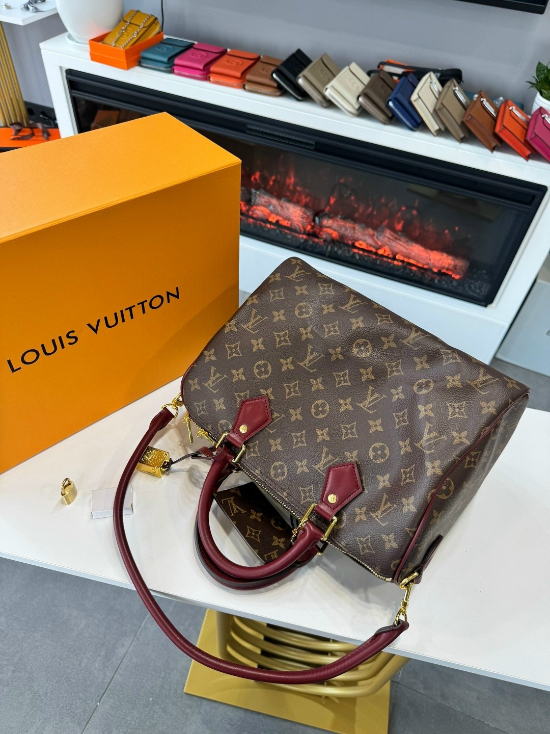 louis vuitton женская сумка,сумкa louis vuitton,louis vuitton speedy,сумка луи виттон,сумка коричневая женская в стиле louis vuitton