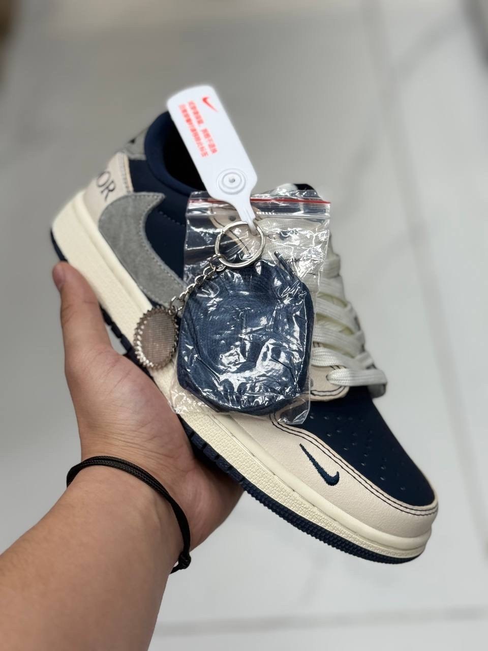 кроссовки диор найк,кеды джордан диор,кроссовки,найк диор,dior кроссовки