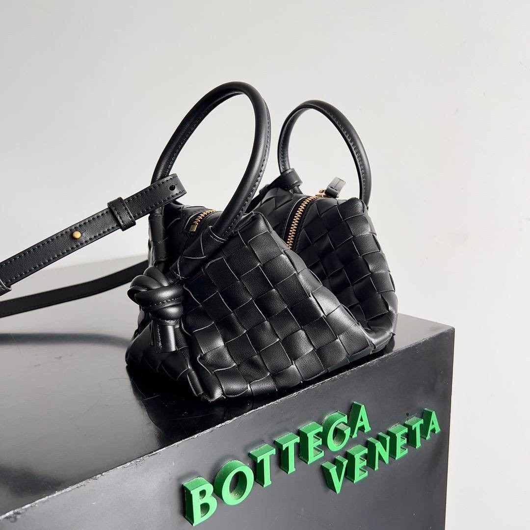 женская сумка bottega veneta,сумка bottega veneta,сумка,bottega veneta сумка loop,bottega veneta сумка на плечо кросс-боди