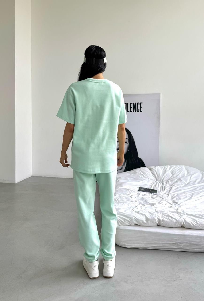 костюм повседневный,летние костюмы,спортивные костюмы,костюм классический спорт шик,костюм стильный