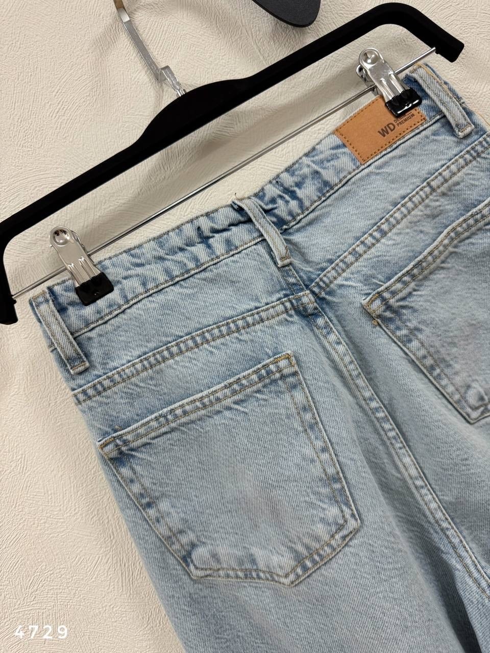 женские джинсы,модные джинсы,джинсы,джинсы широкие,стильные джинсы