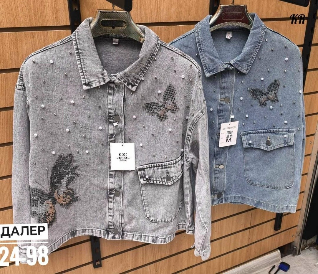 джинсовая куртка,джинсовые куртки женские,женская джинсовая куртка с большими карманами,джинсовая куртка zolla женская,куртка джинсовка женская