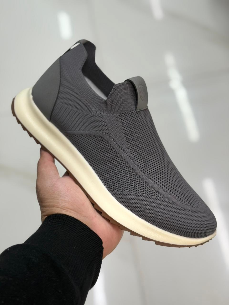 ,спортивная ,мужские кроссовки повседневные,мужские кроссовки,кроссовки удобные